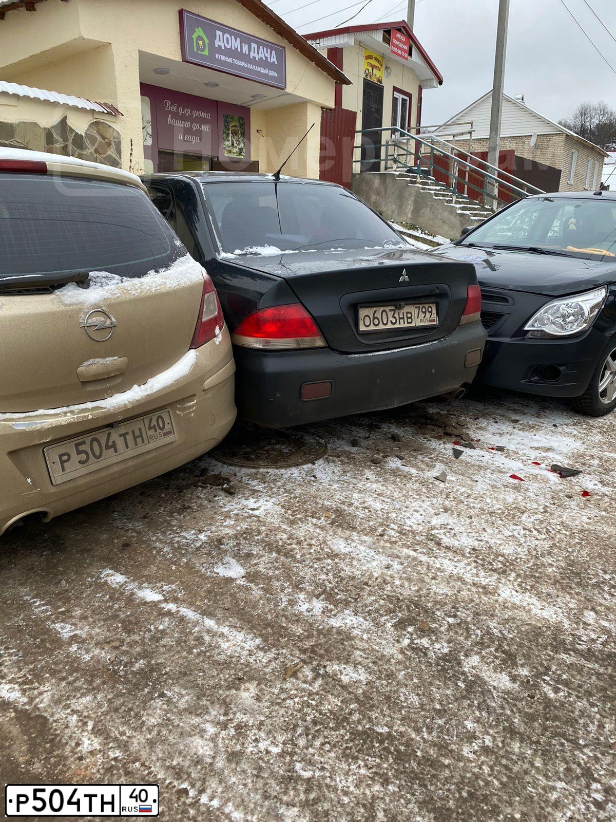 Фото автомобиля OPEL CORSA, 2007 — госномер Р504ТН40. Цвет: СЕРО-ЗОЛОТИСТЫЙ