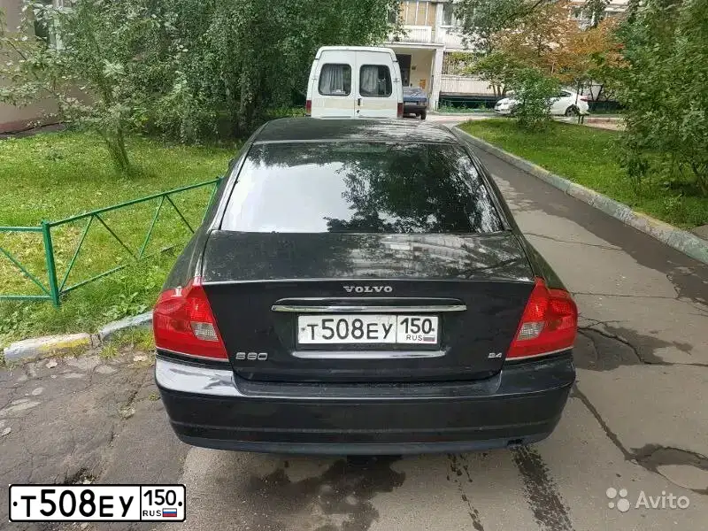 Фото автомобиля VOLVO S80, 2003 — госномер С666НУ152. Цвет: ЧЕРНЫЙ