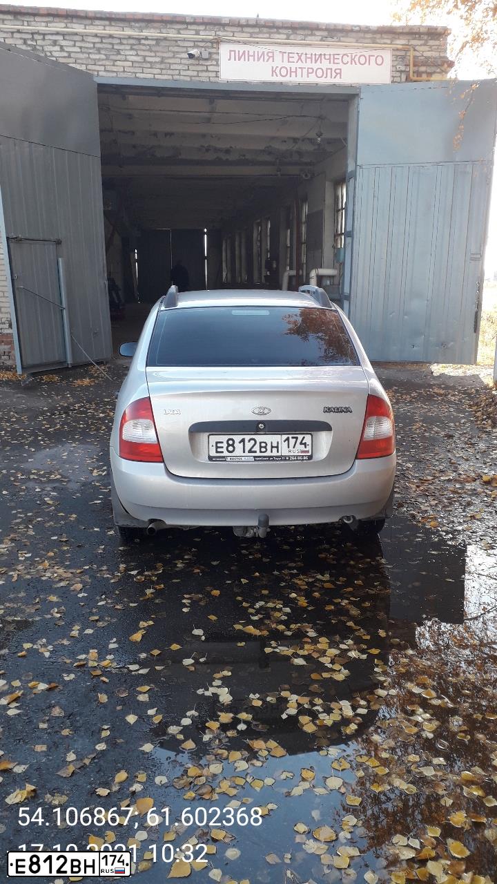 Фото автомобиля LADA 1118 KALINA, 2008 — госномер Е812ВН174. Цвет: СЕРЕБРИСТЫЙ