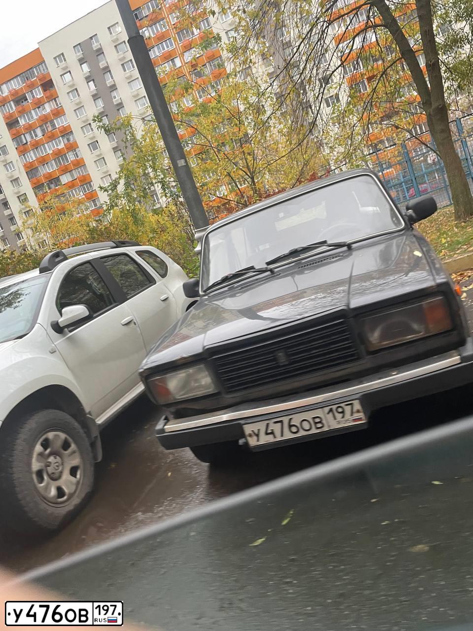 Фото автомобиля LADA 2104, 2011 — госномер У476ОВ197. Цвет: ЧЕРНЫЙ