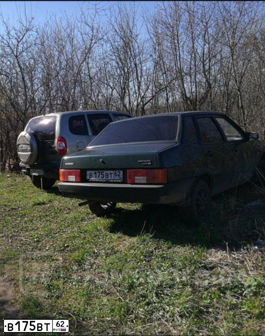 Фото автомобиля LADA 21099, 2002 — госномер Е756КР790. Цвет: Темно-зеленый