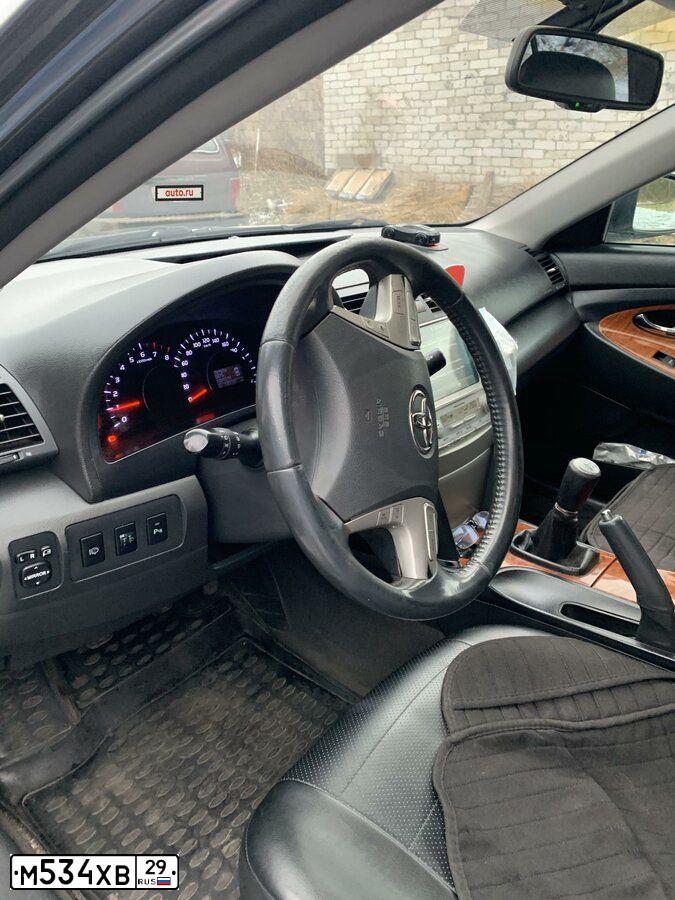 Фото автомобиля TOYOTA CAMRY, 2010 — госномер А839ТР76. Цвет: СЕРЫЙ МЕТАЛЛИК