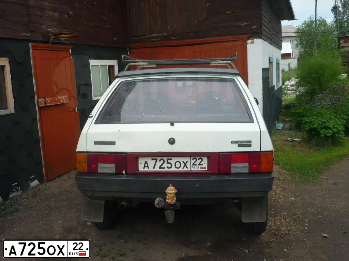 Фото автомобиля LADA 2108 SAMARA, 1994 — госномер О789ХЕ22. Цвет: БЕЛЫЙ