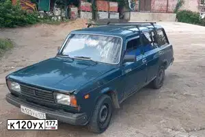 Фото автомобиля LADA 2104, 2007 — госномер А934ВК977. Цвет: АВОКАДО (ЗЕЛЕНЫЙ)