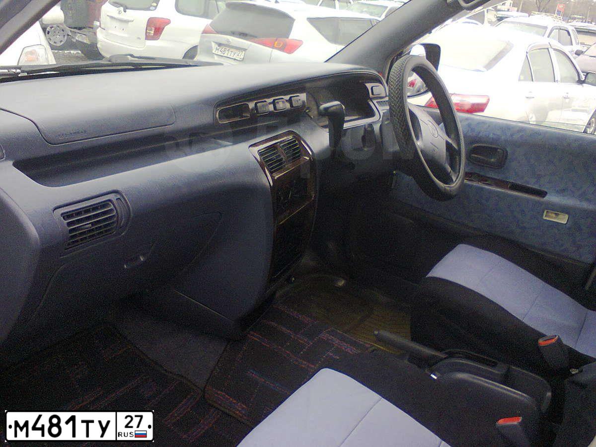 Фото автомобиля TOYOTA CALDINA, 2002 — госномер М481ТУ27