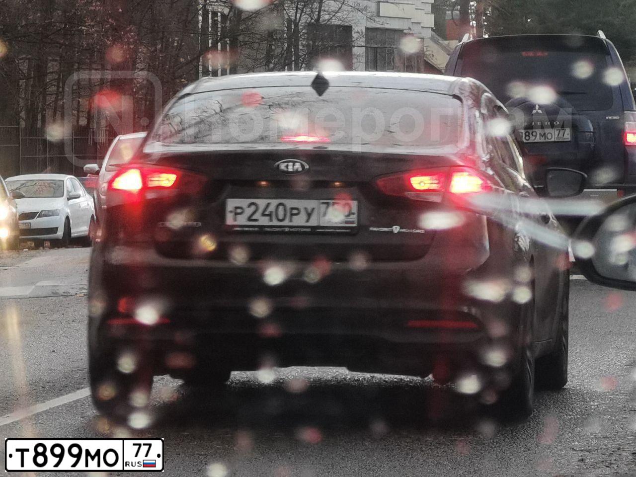 Фото автомобиля FORD FOCUS, 2012 — госномер С320ВМ180. Цвет: Красный