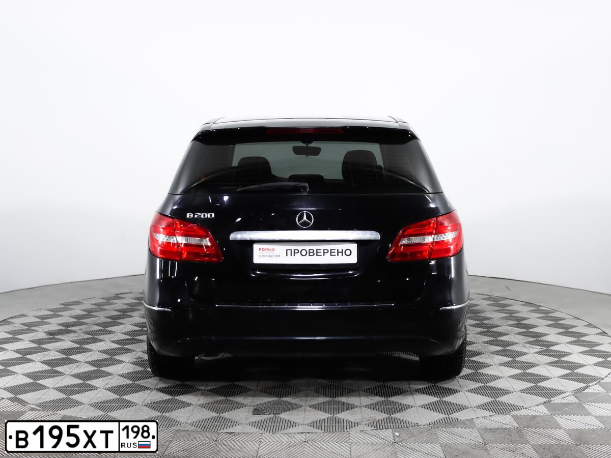 Фото автомобиля MERCEDES B-KLASSE, 2014 — госномер А282АА98. Цвет: ЧЕРНЫЙ