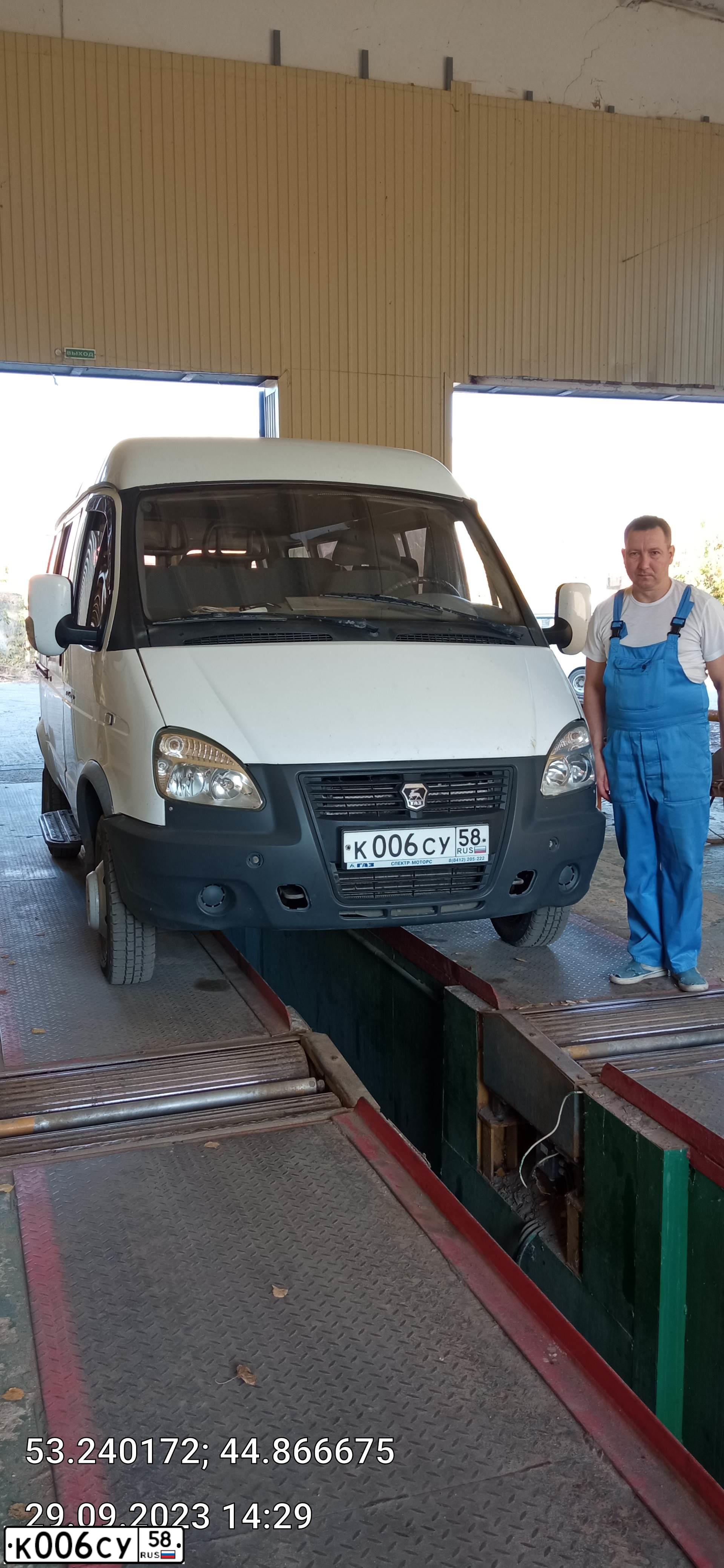 Фото автомобиля GAZ 3221 EL, 2007 — госномер К006СУ58