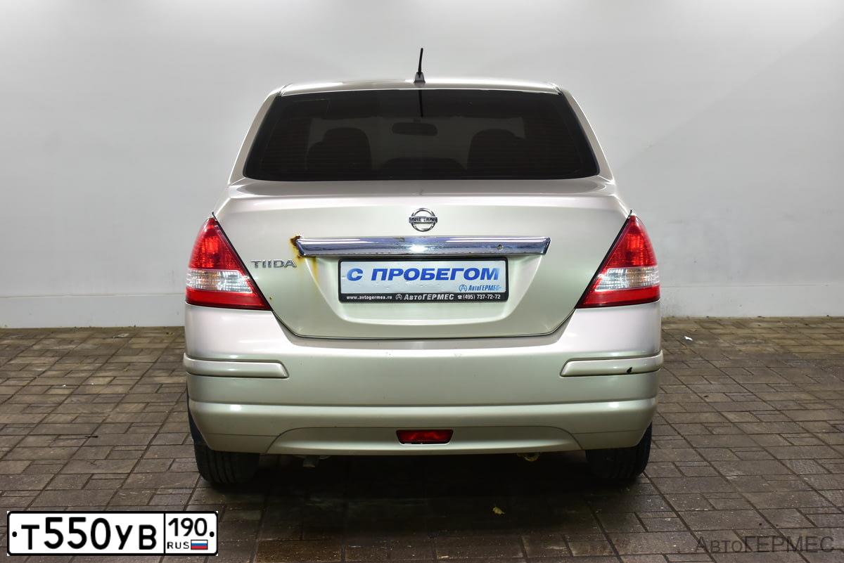 Фото автомобиля NISSAN TIIDA, 2012 — госномер В225КК977. Цвет: СВЕТЛО-КОРИЧНЕВЫЙ