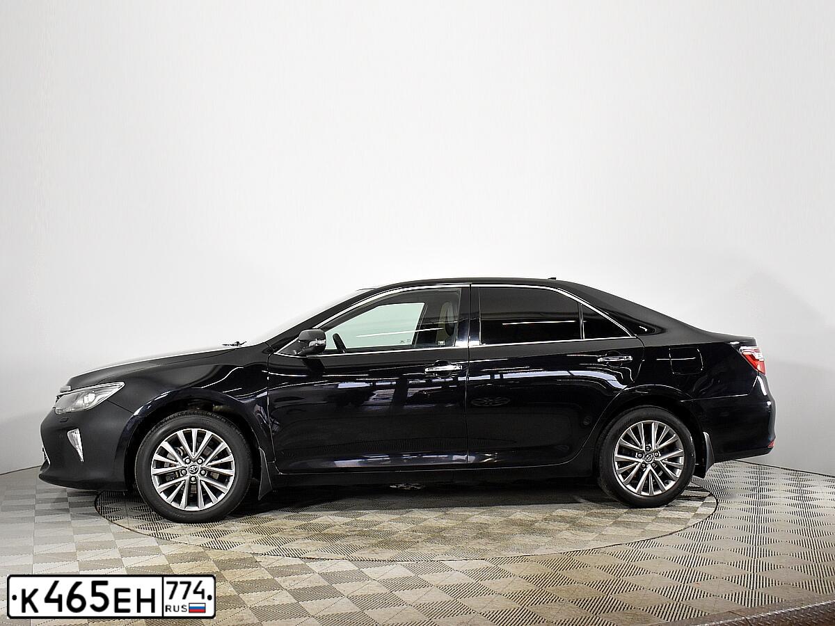 Фото автомобиля TOYOTA CAMRY, 2017 — госномер М064ММ178. Цвет: ЧЕРНЫЙ МЕТАЛЛИК