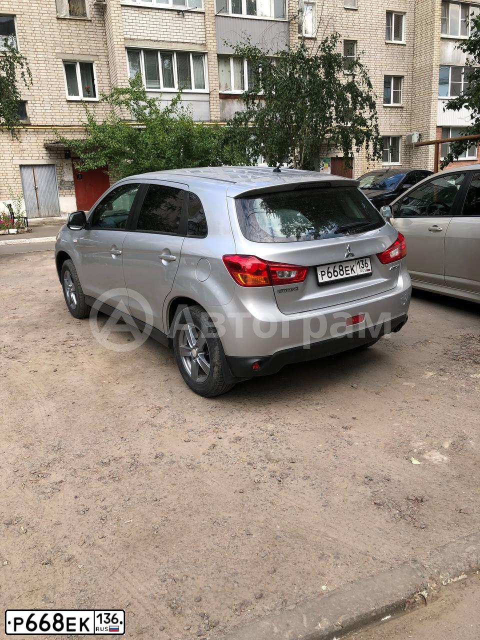 Фото автомобиля MITSUBISHI ASX, 2012 — госномер Р668ЕК136. Цвет: Серый