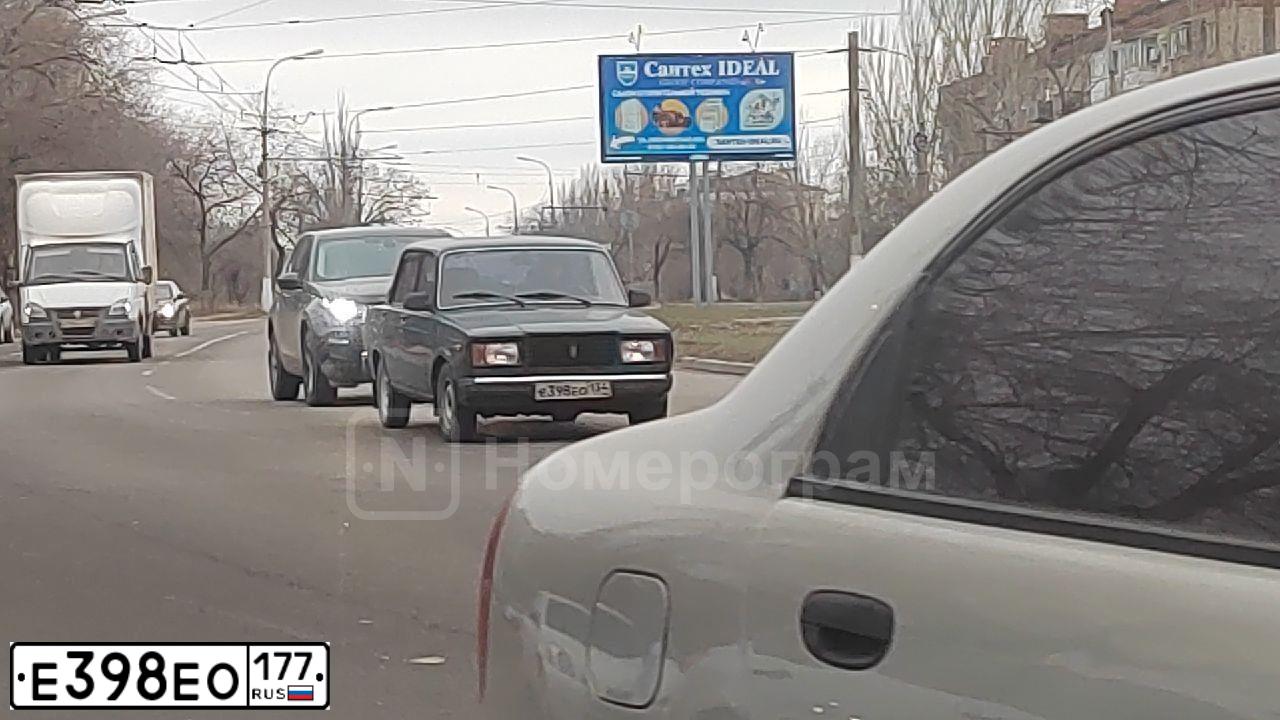Фото автомобиля BMW SERIE 5, 2003 — госномер Н886МВ190. Цвет: ЧЕРНЫЙ