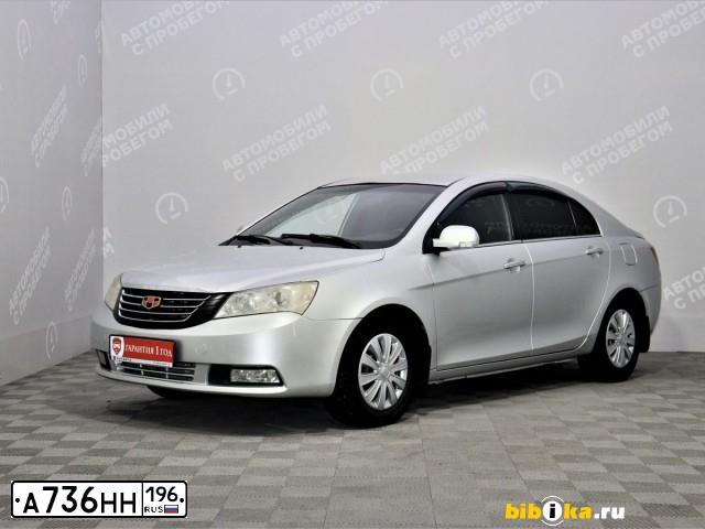 Фото автомобиля GEELY EMGRAND, 2013 — госномер У945СТ18. Цвет: СВЕТЛО-СЕРЫЙ