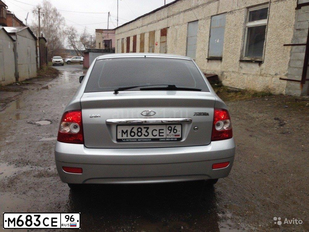 Фото автомобиля LADA 2172 PRIORA, 2008 — госномер М683СЕ96. Цвет: СВЕТЛО-СЕРЫЙ