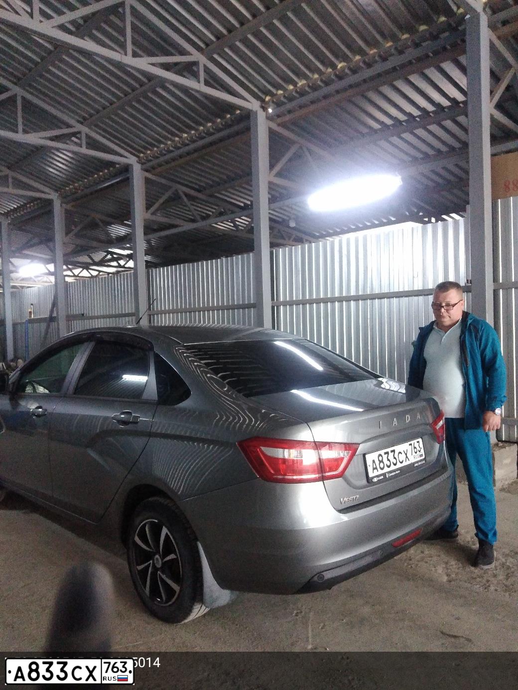 Фото автомобиля LADA VESTA, 2018 — госномер М898СВ763. Цвет: СЕРЫЙ