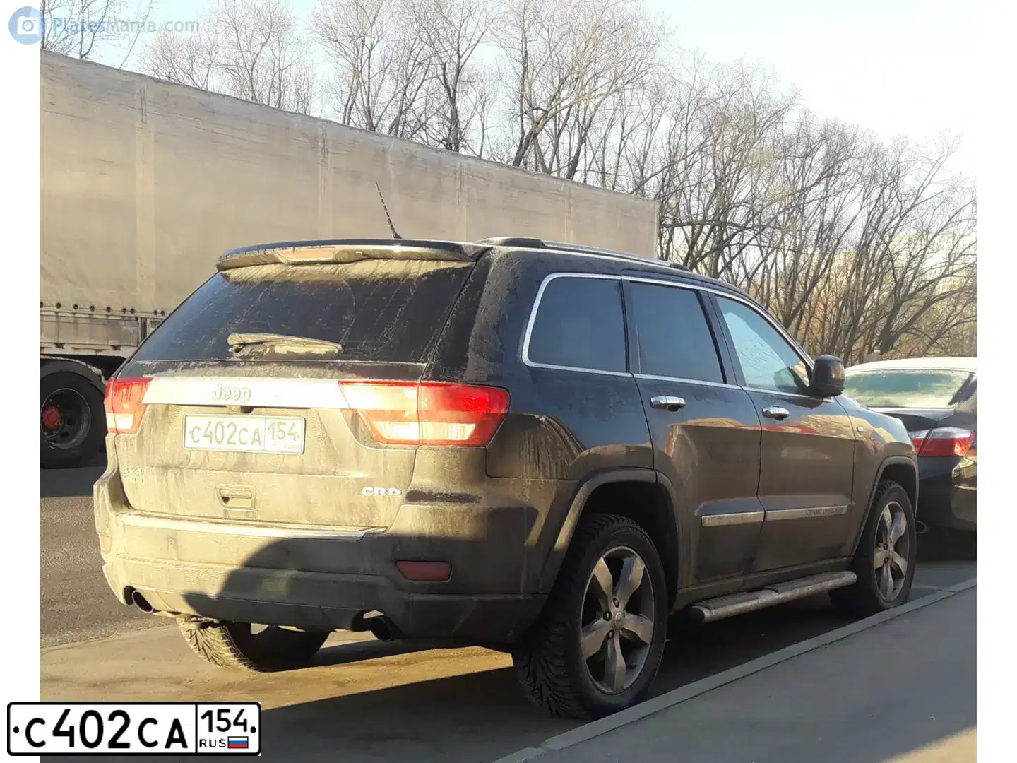 Фото автомобиля JEEP GRAND CHEROKEE, 2012 — госномер С494ММ99. Цвет: ЧЕРНЫЙ