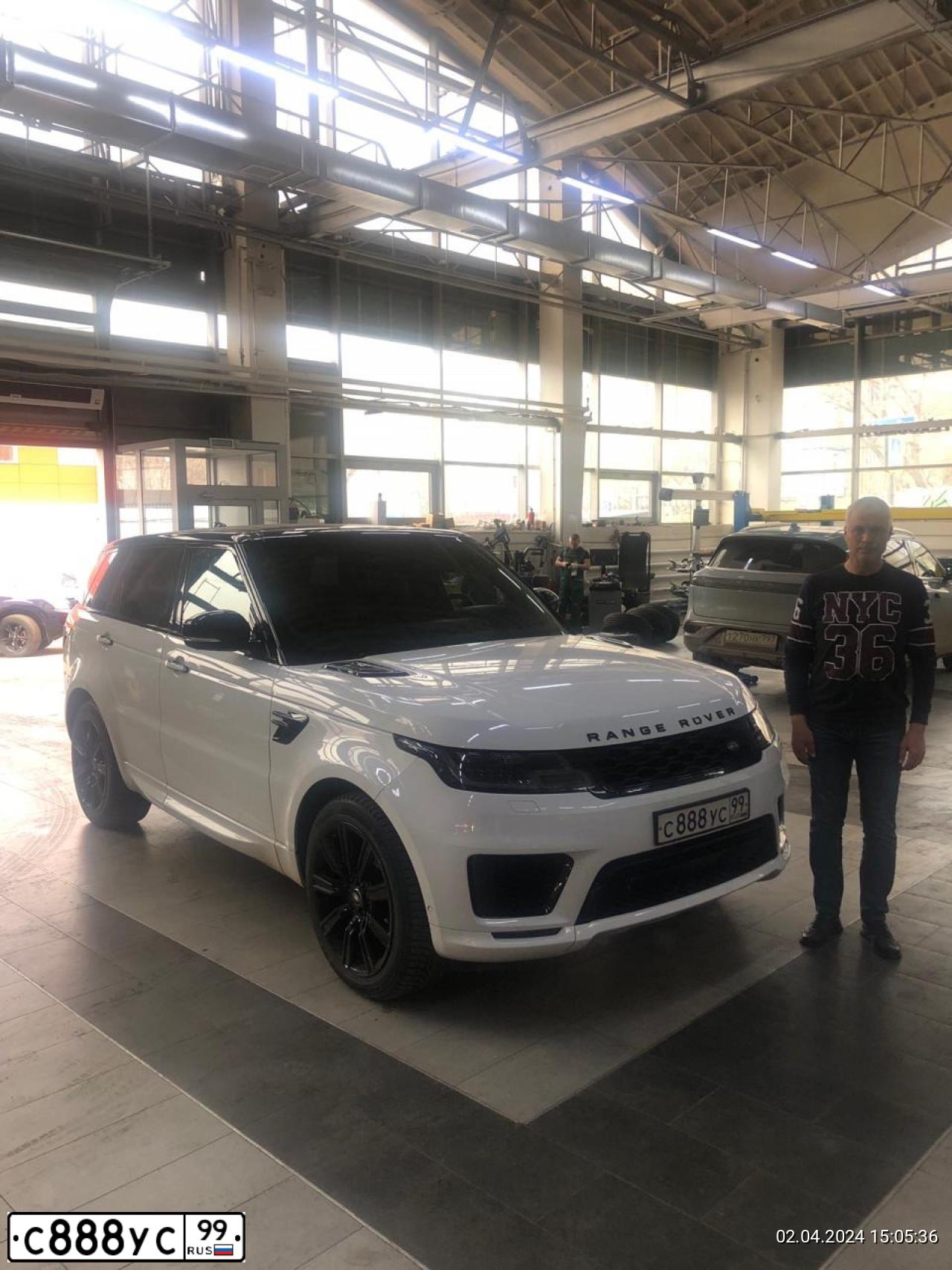 Фото автомобиля LANDROVER RANGE ROVER SPORT, 2019 — госномер С888УС99. Цвет: БЕЛЫЙ