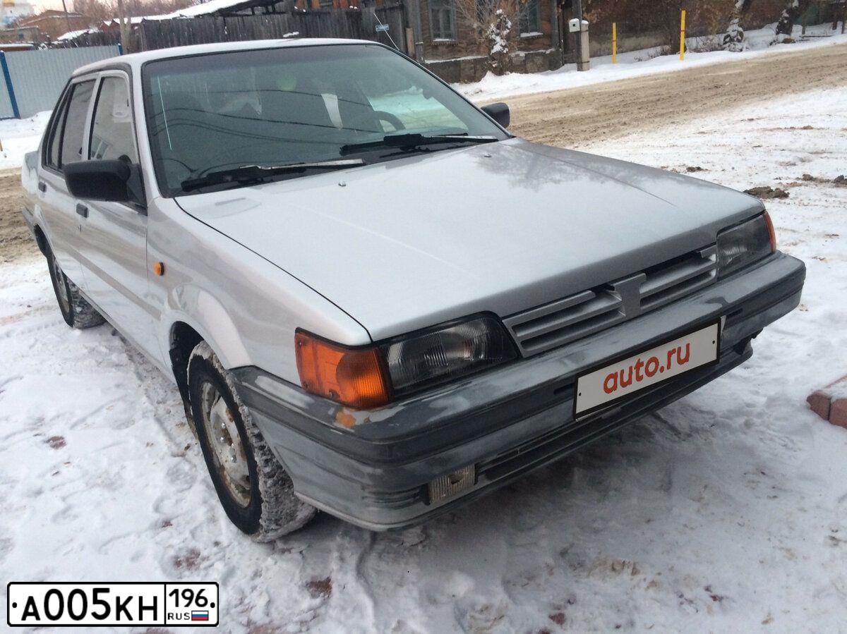 Фото автомобиля NISSAN PATROL, 2014 — госномер Е325МА196. Цвет: КОРИЧНЕВЫЙ