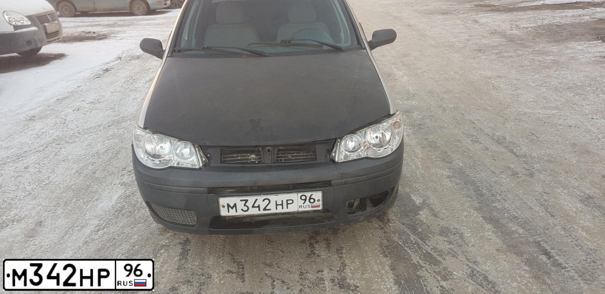 Фото автомобиля FIAT ALBEA, 2008 — госномер М342НР96. Цвет: СЕРЫЙ