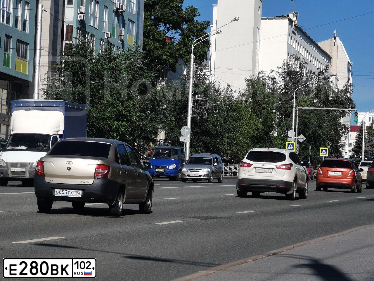 Фото автомобиля KIA SPECTRA, 2007 — госномер В554ТТ702. Цвет: АЛМАЗНОЕ СЕРЕБРО