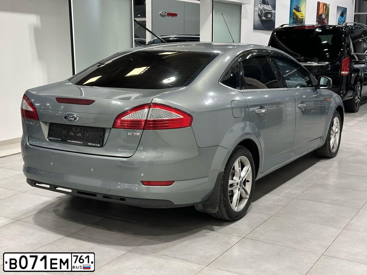 Фото автомобиля FORD MONDEO, 2010 — госномер Н027ЕТ190. Цвет: СЕРЫЙ