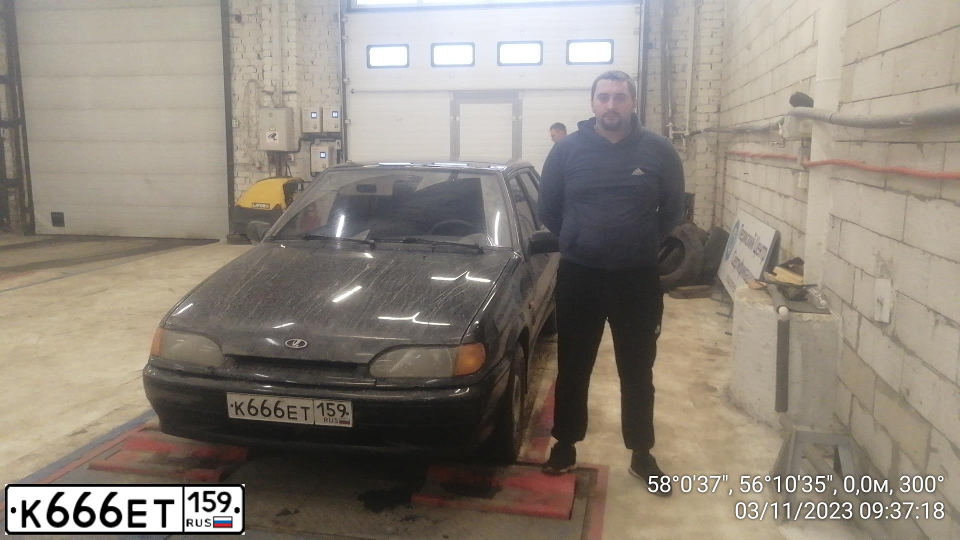 Фото автомобиля LADA 2114 SAMARA, 2011 — госномер К666ЕТ159. Цвет: СИНЕ-ЧЕРНЫЙ