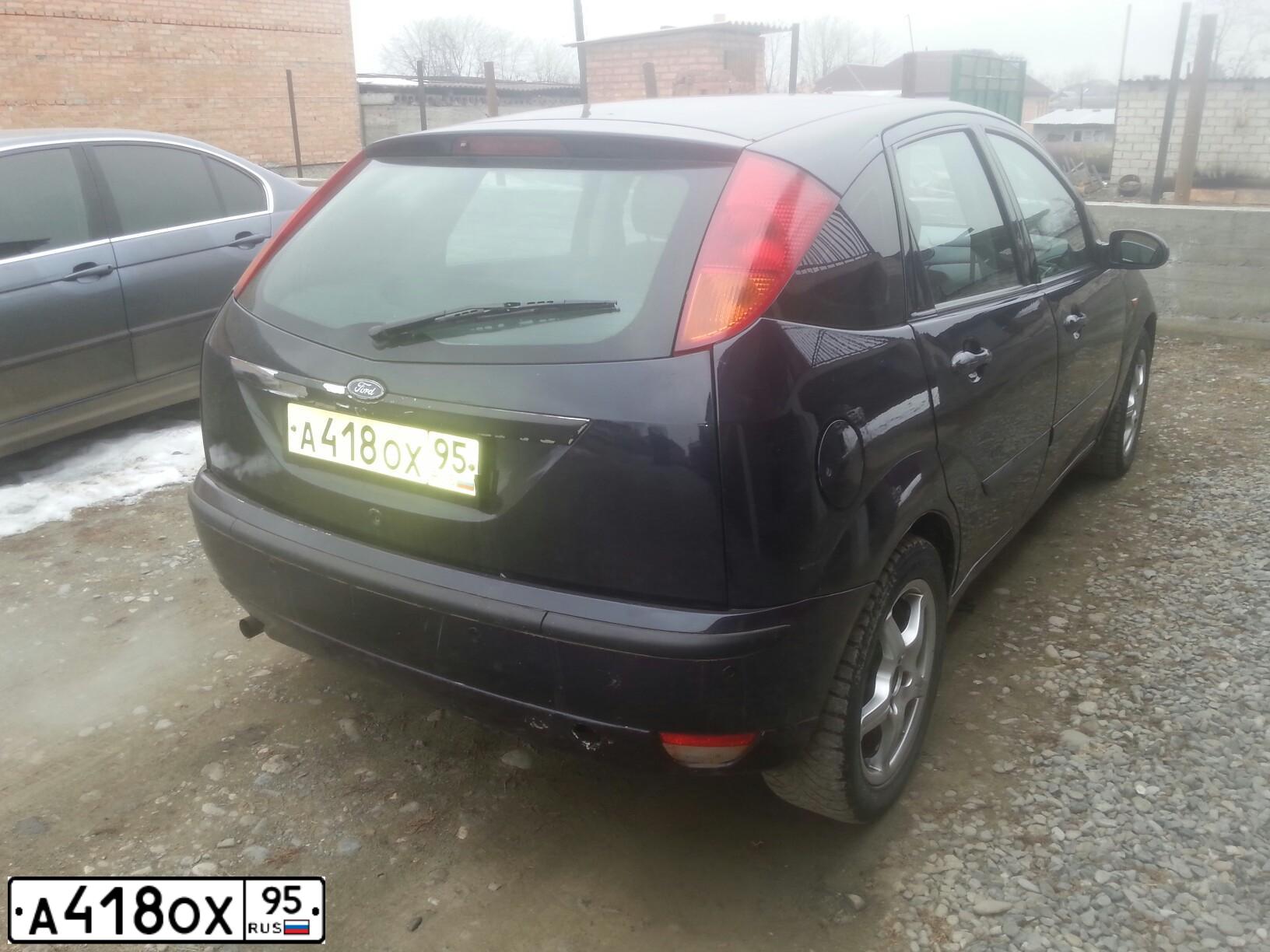 Фото автомобиля FORD FOCUS, 2004 — госномер Т673МХ06. Цвет: Темно-синий