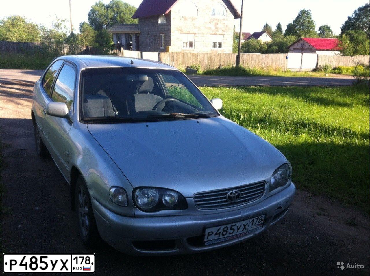 Фото автомобиля TOYOTA COROLLA, 2001 — госномер С312АА196. Цвет: СВЕТЛО-СЕРЫЙ