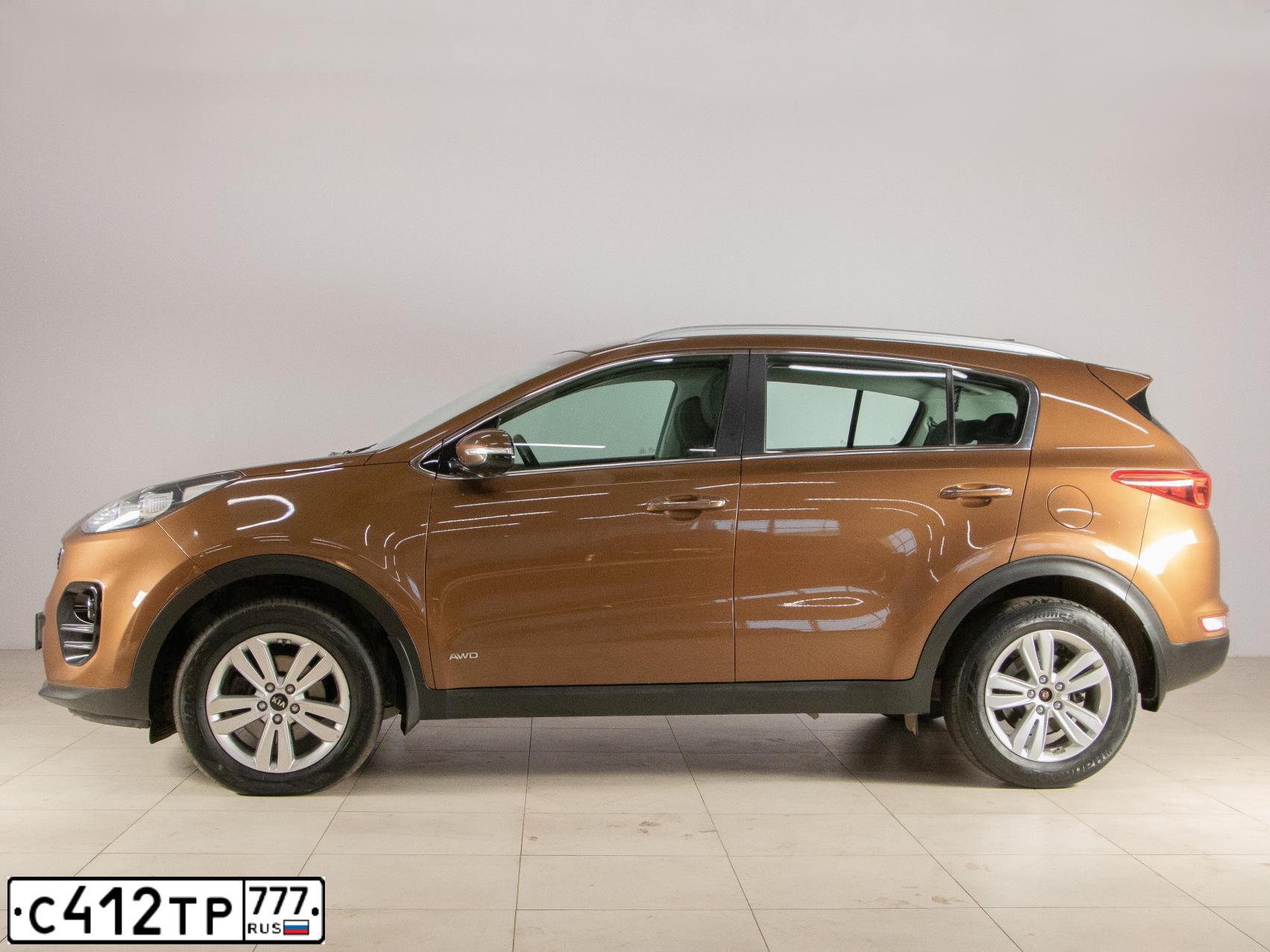 Фото автомобиля КИА SLS (SPORTAGE, SL, SLS), 2016 — госномер У571РМ71. Цвет: Коричневый