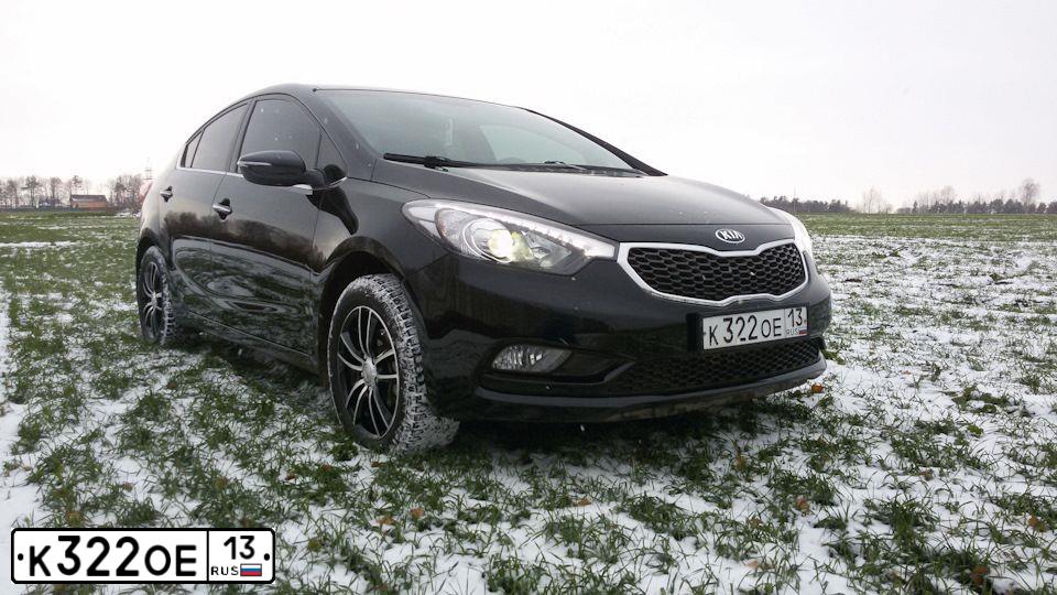 Фото автомобиля KIA CERATO, 2014 — госномер О375СЕ152. Цвет: ЧЕРНЫЙ