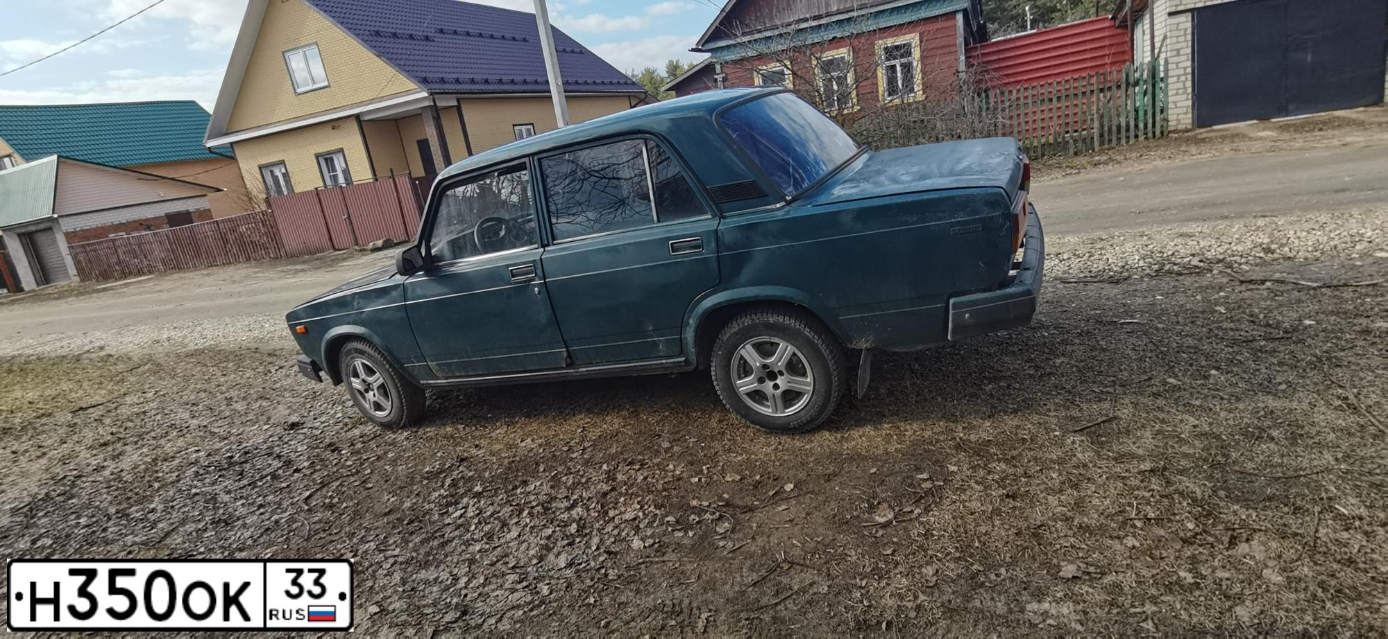 Фото автомобиля LADA 2107, 2007 — госномер Н350ОК33. Цвет: Темно-зеленый