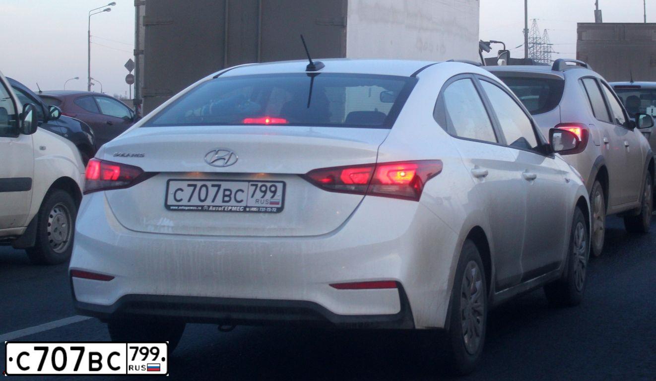 Фото автомобиля HYUNDAI SOLARIS, 2017 — госномер С707ВС799. Цвет: БЕЛЫЙ