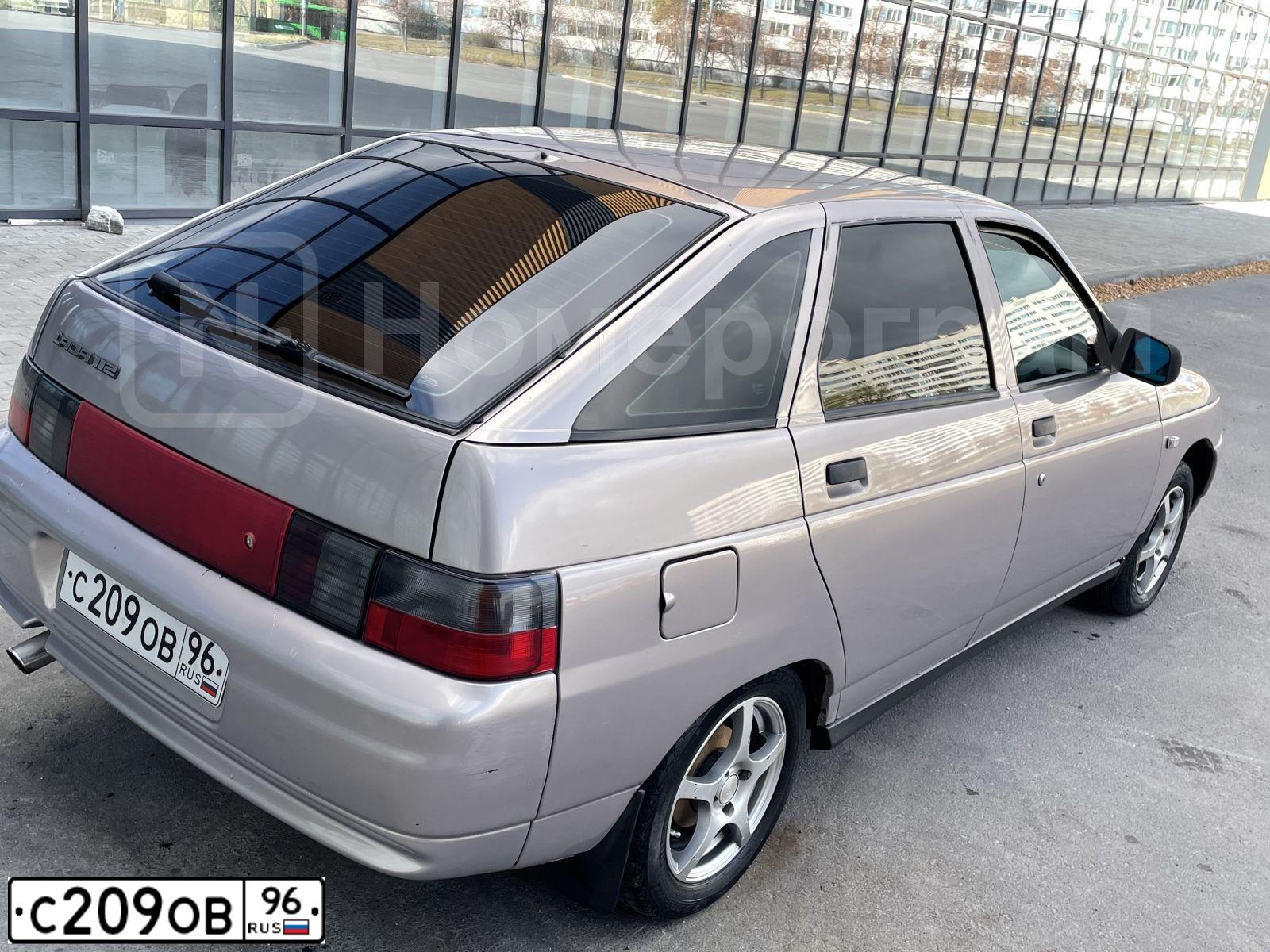 Фото автомобиля LADA 2112, 2007 — госномер С962ВК774