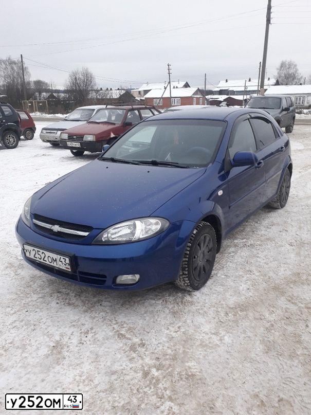 Фото автомобиля CHEVROLET LACETTI, 2007 — госномер У252ОМ43. Цвет: синий