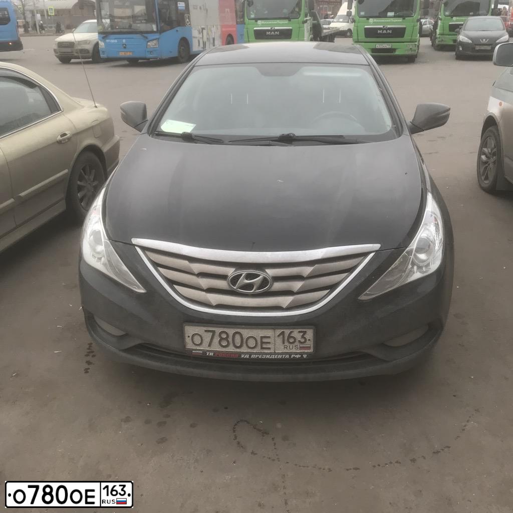 Фото автомобиля HYUNDAI I SONATA, 2011 — госномер О780ОЕ163. Цвет: ЧЕРНЫЙ