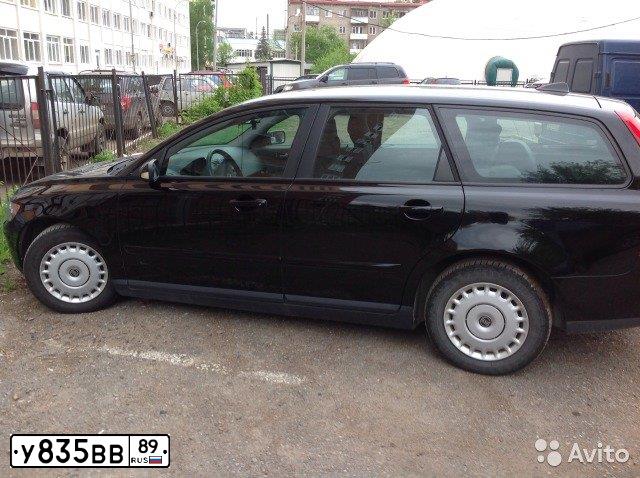 Фото автомобиля VOLVO V50, 2006 — госномер В707ОВ45. Цвет: ЧЕРНЫЙ