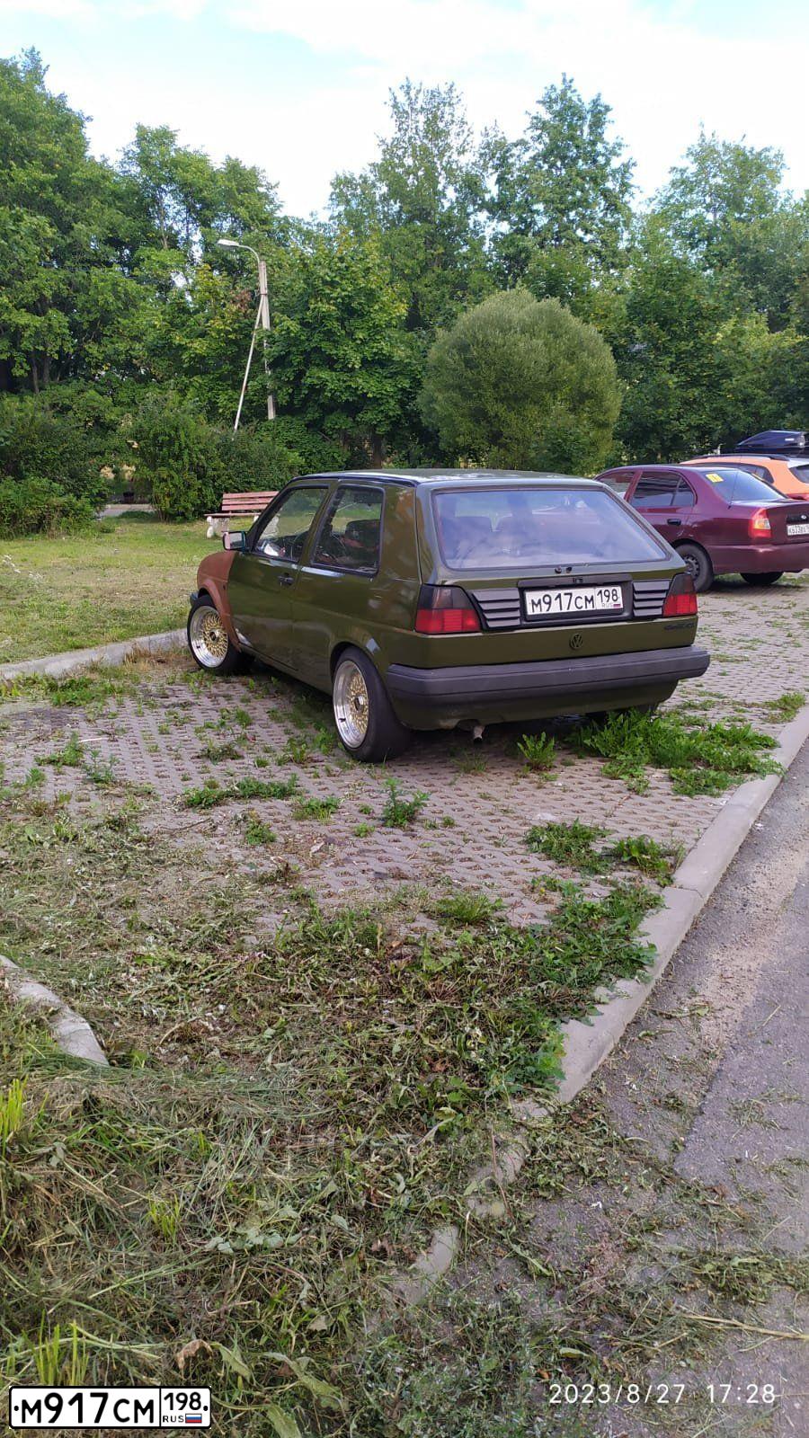 Фото автомобиля VOLKSWAGEN GOLF, 1991 — госномер С924АР198