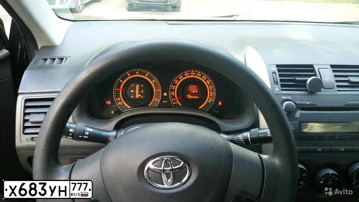 Фото автомобиля TOYOTA COROLLA, 2007 — госномер А029КЕ799. Цвет: ЧЕРНЫЙ