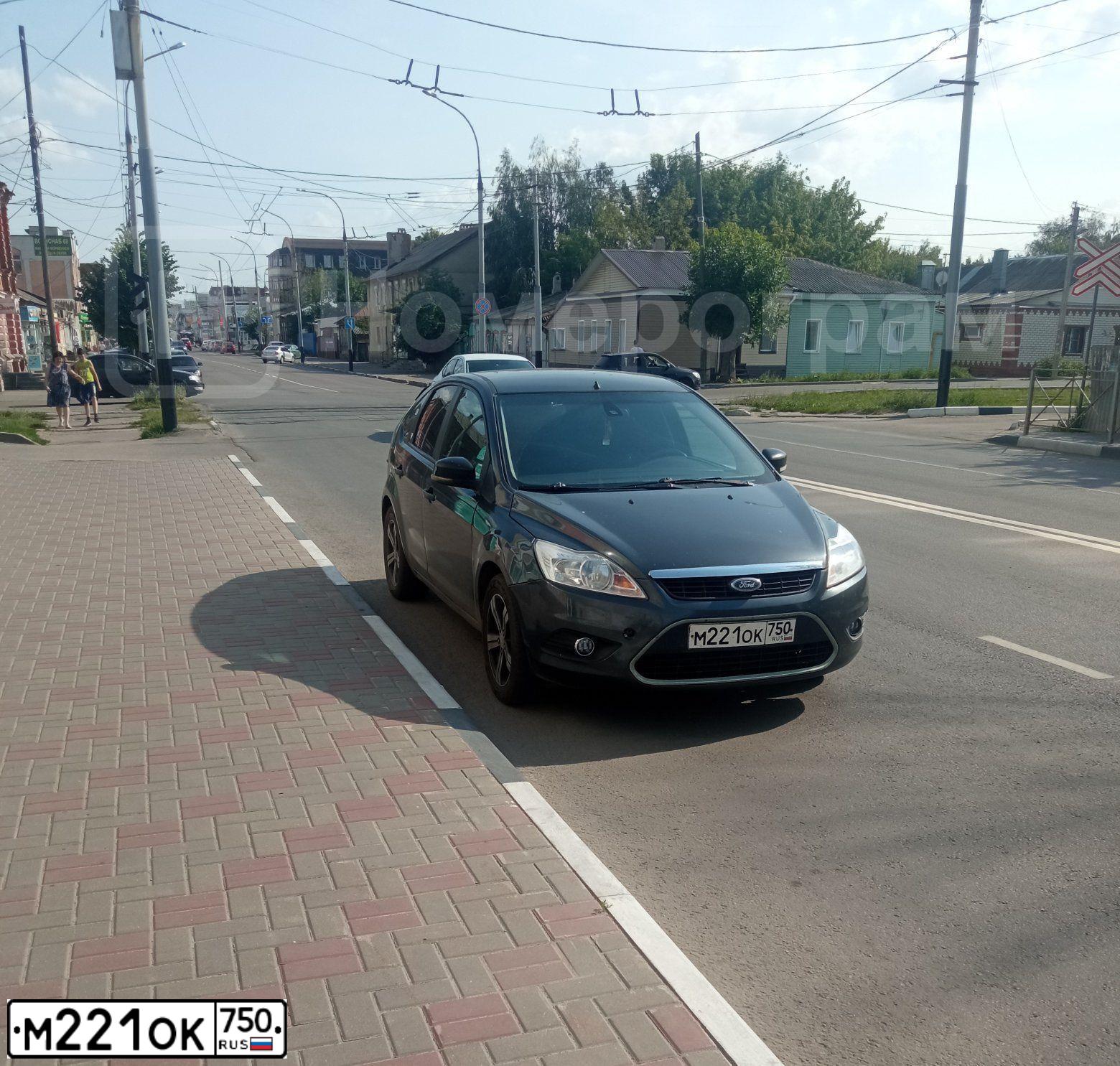 Фото автомобиля FORD FOCUS, 2008 — госномер М221ОК750. Цвет: ТЕМНО-СЕРЫЙ