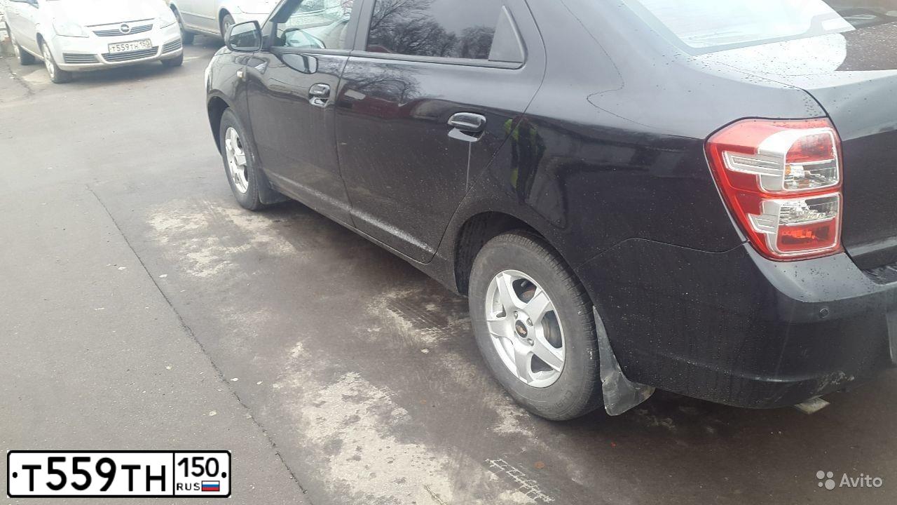 Фото автомобиля HYUNDAI GETZ, 2006 — госномер Е559ЕР150. Цвет: Красный