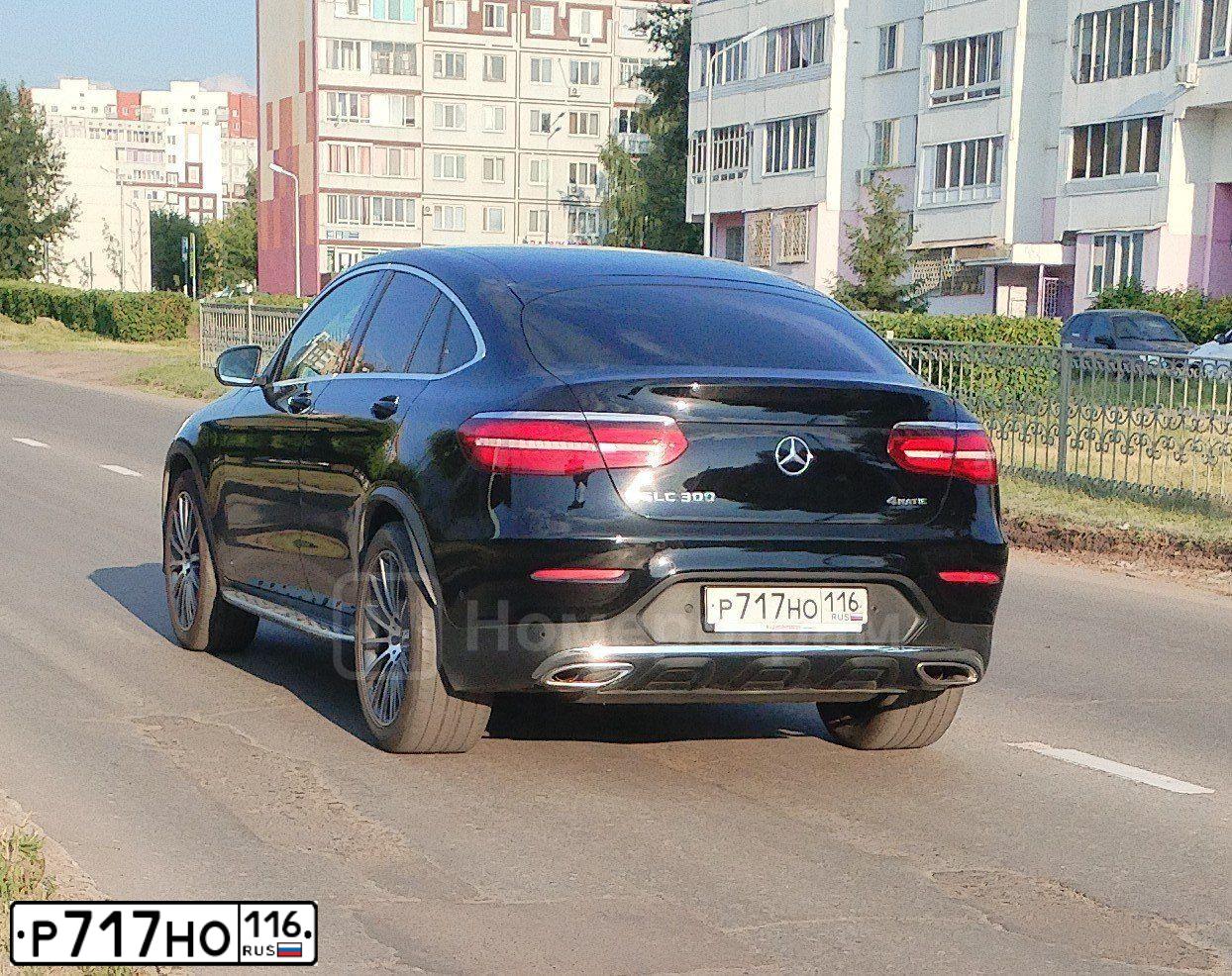 Фото автомобиля MERCEDES GLC-KLASSE, 2018 — госномер Р717НО116. Цвет: ЧЕРНЫЙ