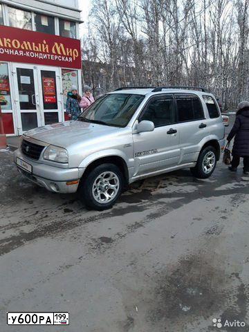 Фото автомобиля SUZUKI GRAND VITARA, 2001 — госномер Т643ММ196. Цвет: Серебристый
