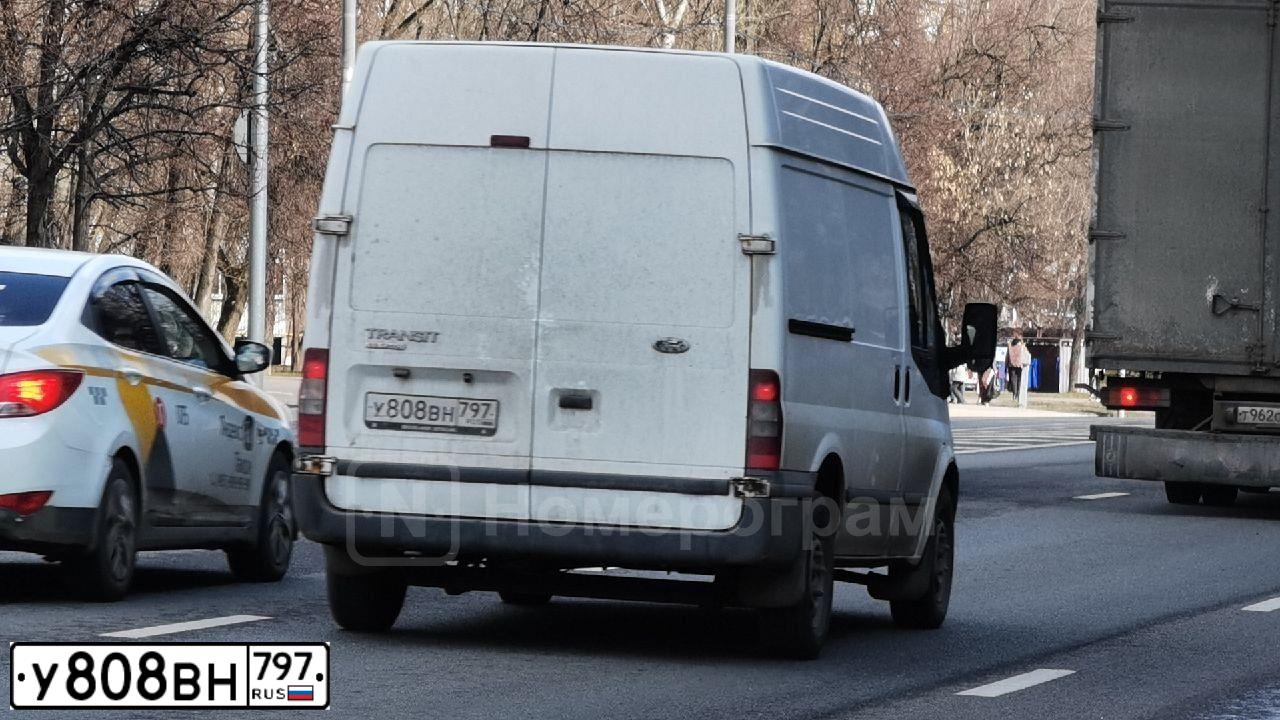 Фото автомобиля FORD TRANSIT, 2010 — госномер У808ВН797. Цвет: Белый