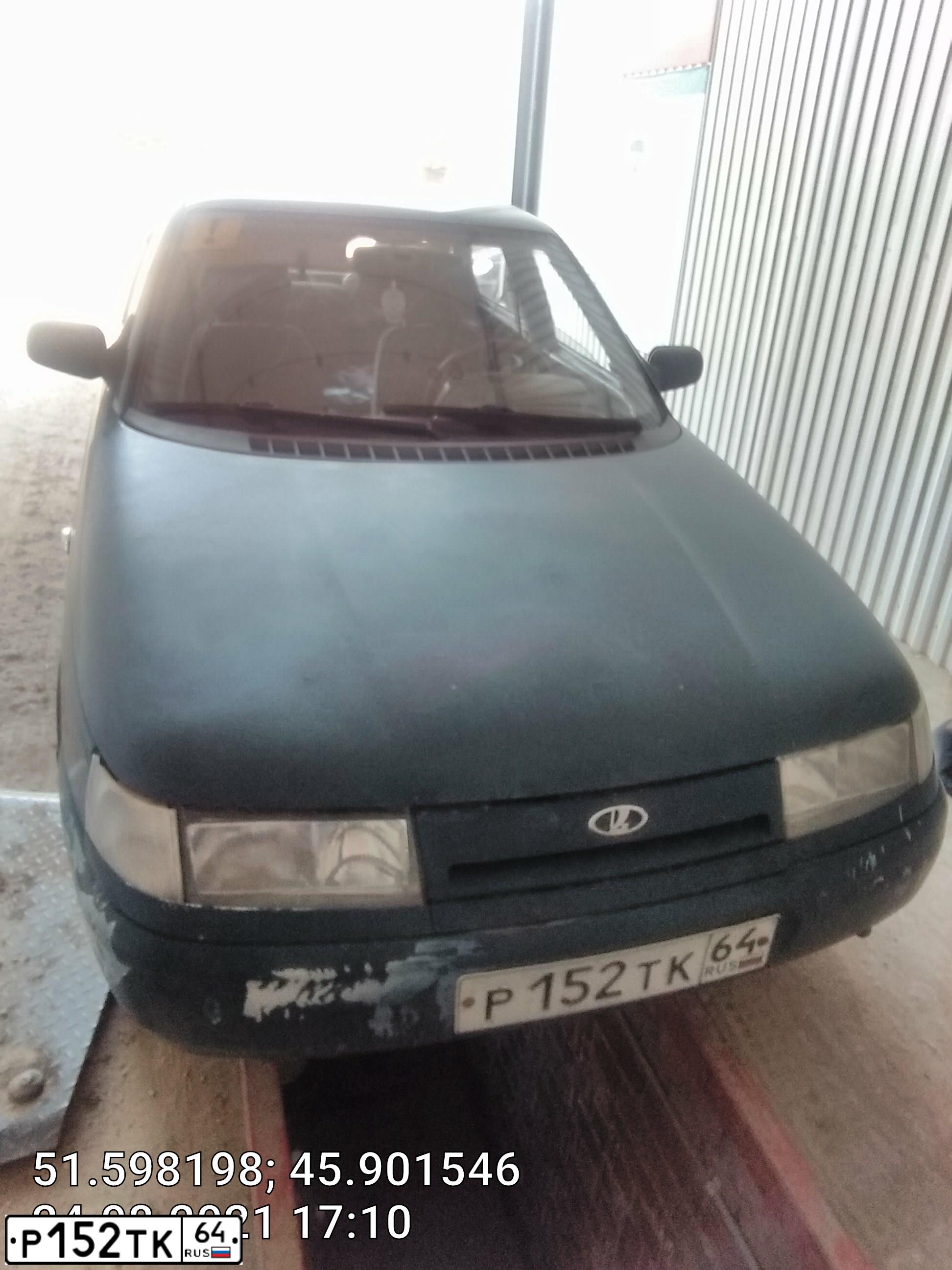 Фото автомобиля LADA 2110 LADA, 1999 — госномер Р152ТК64. Цвет: СИНЕ ЗЕЛЕНЫЙ