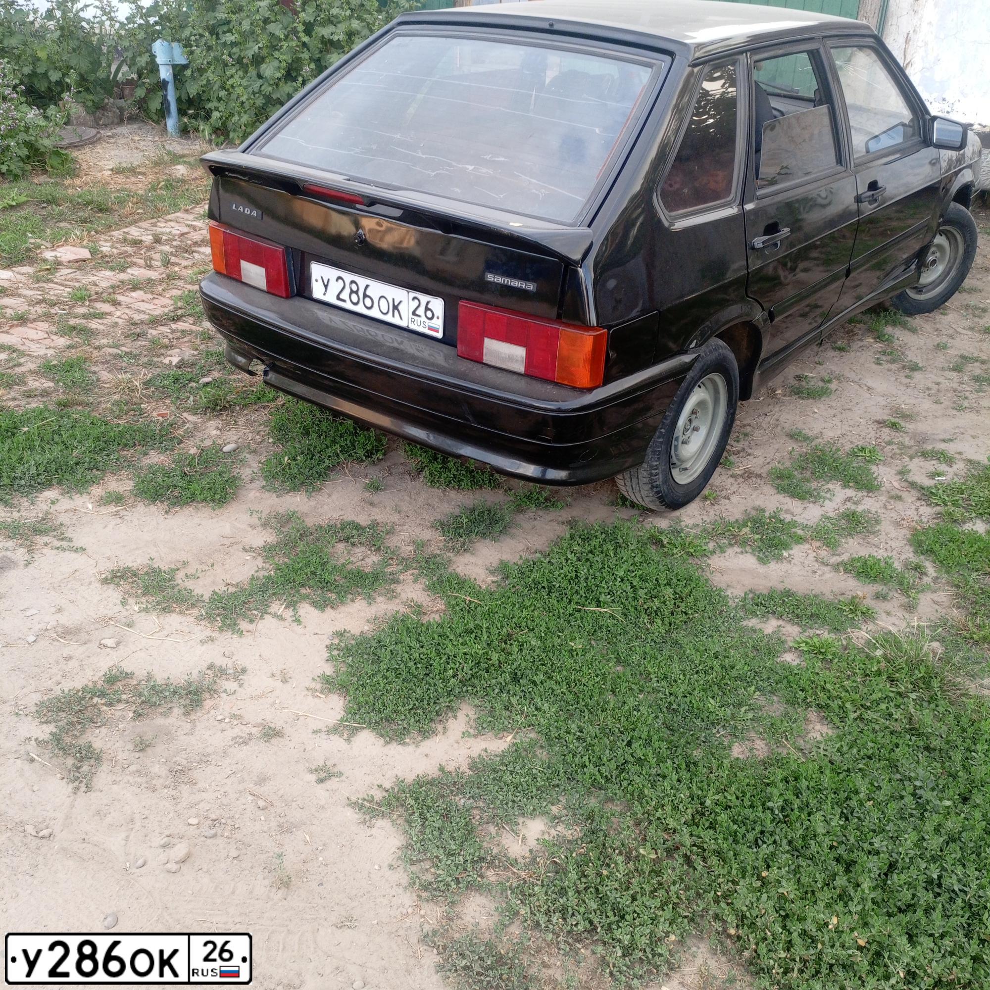 Фото автомобиля LADA 2114 SAMARA, 2008 — госномер У286ОК26. Цвет: ТЕМНО-ЗЕЛЕНЫЙ