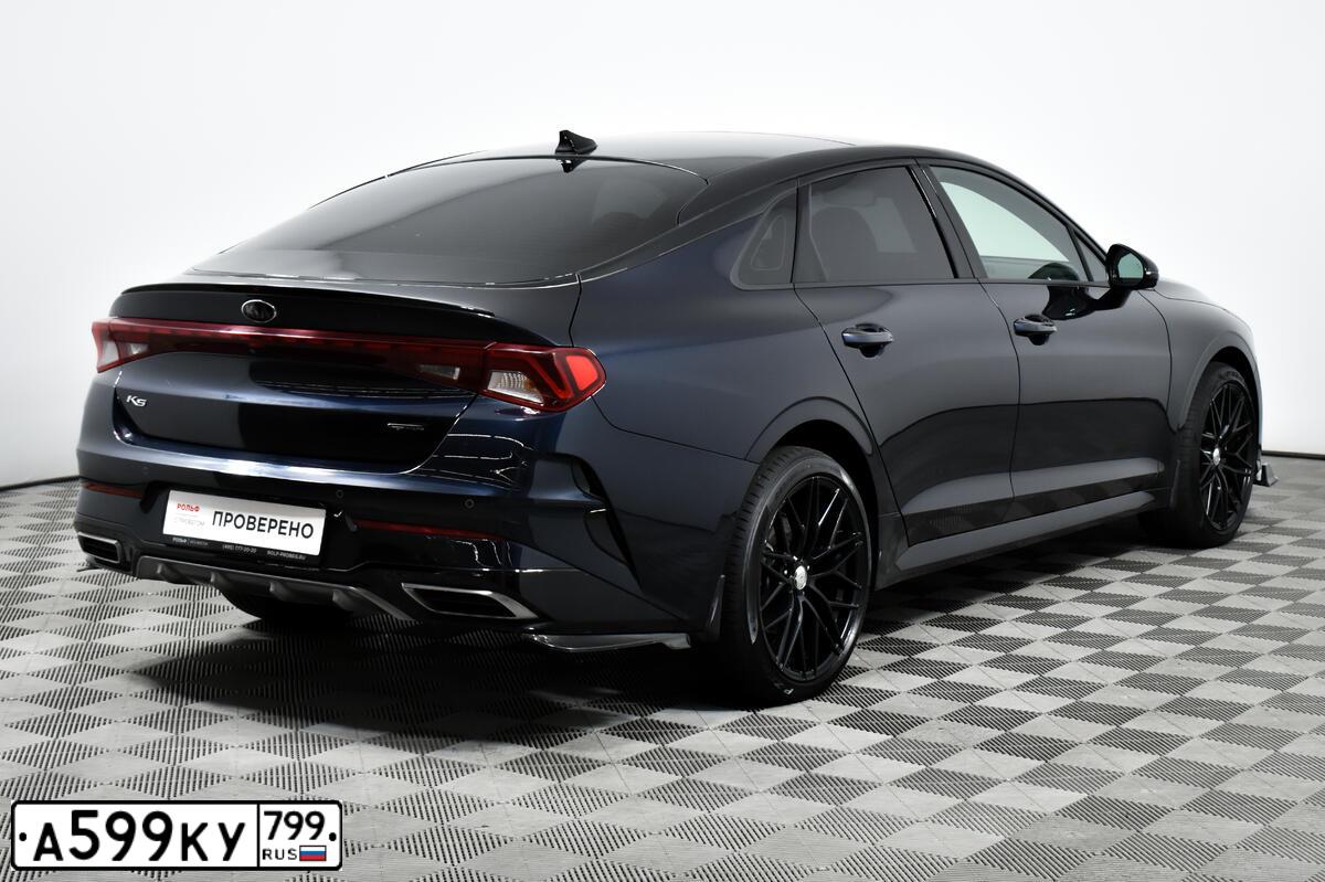 Фото автомобиля KIA K5, 2020 — госномер О076ЕР32. Цвет: синий