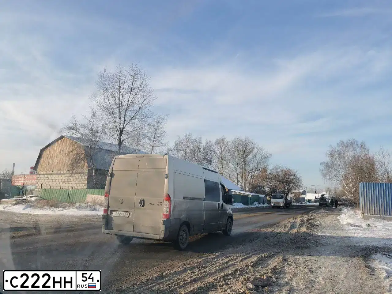 Фото автомобиля VOLKSWAGEN TIGUAN, 2012 — госномер К878СЕ154. Цвет: СЕРЕБРИСТЫЙ