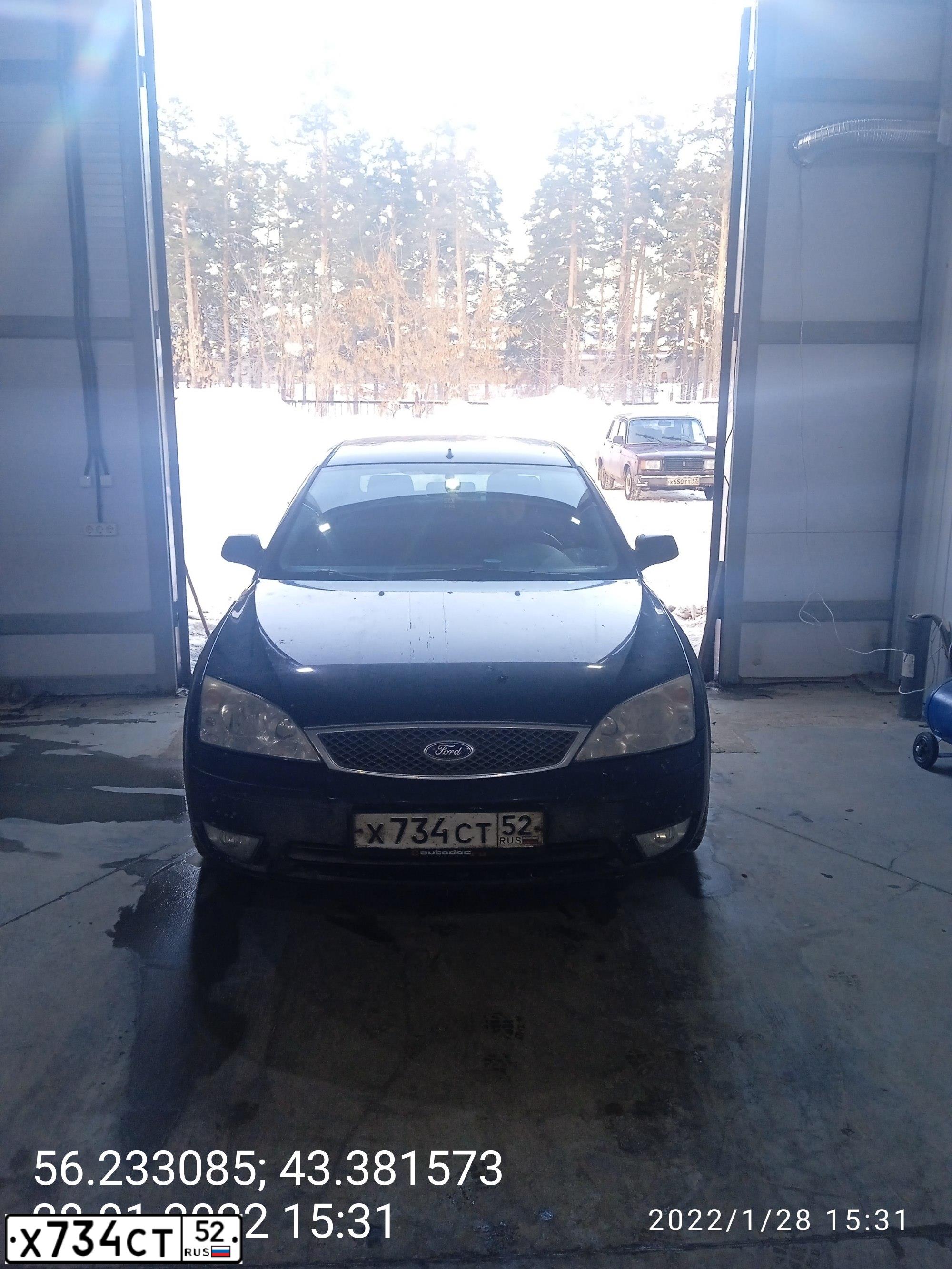 Фото автомобиля FORD MONDEO, 2004 — госномер Х734СТ52. Цвет: ЧЕРНЫЙ