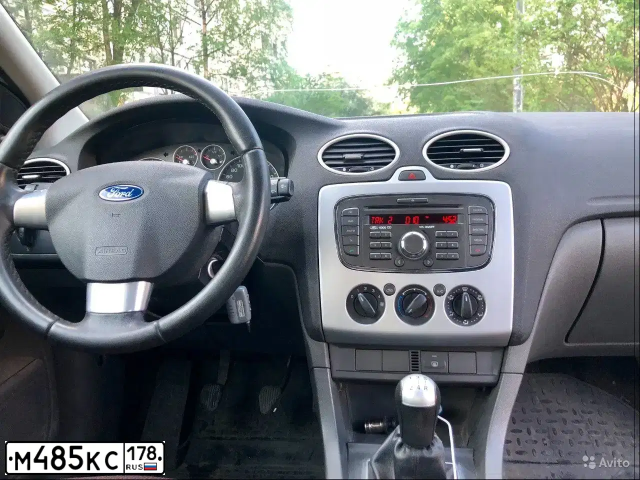 Фото автомобиля FORD FOCUS, 2007 — госномер В205НЕ147. Цвет: ЧЕРНЫЙ