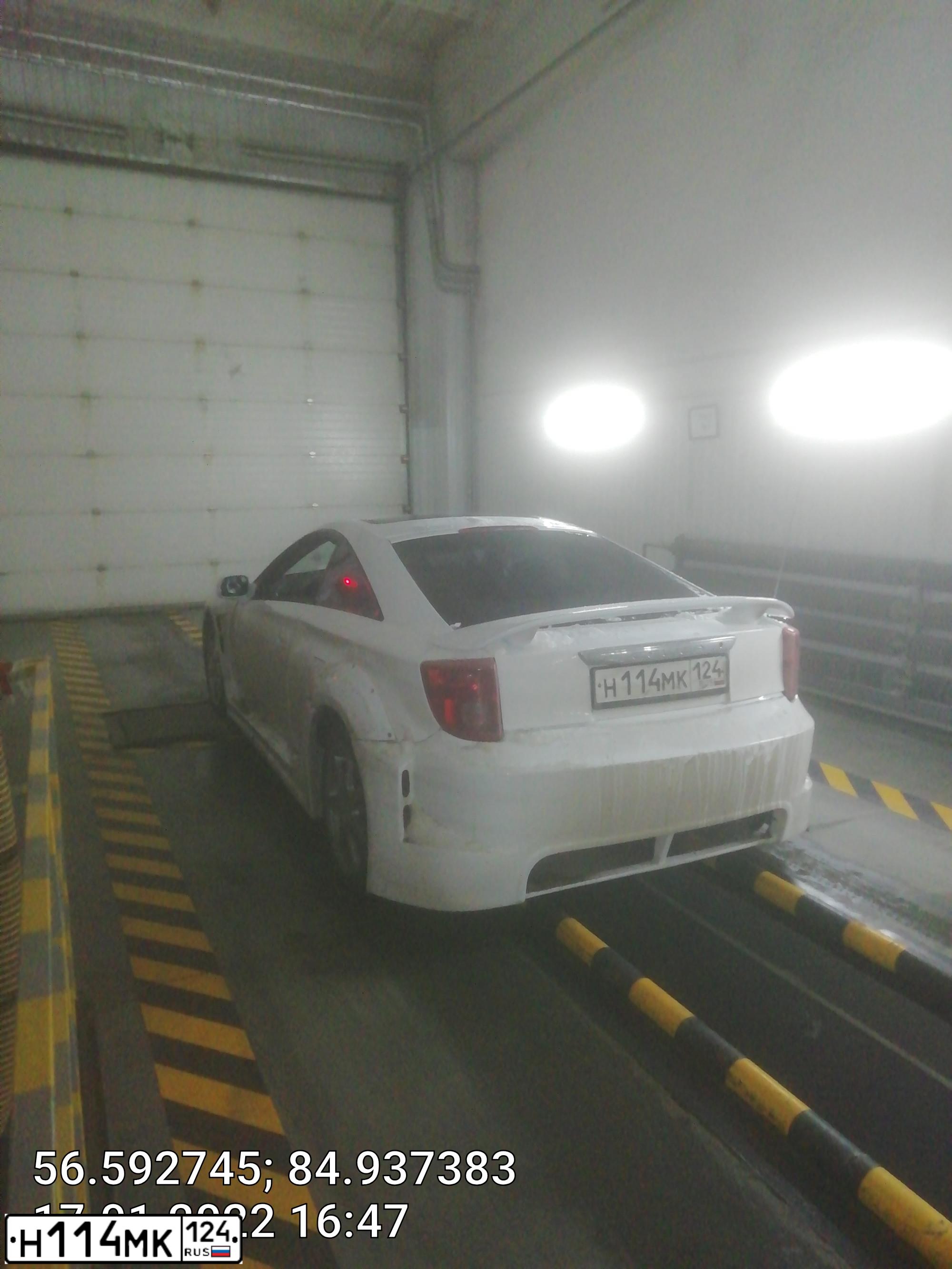 Фото автомобиля TOYOTA CELICA, 2003 — госномер О512НР142. Цвет: Белый